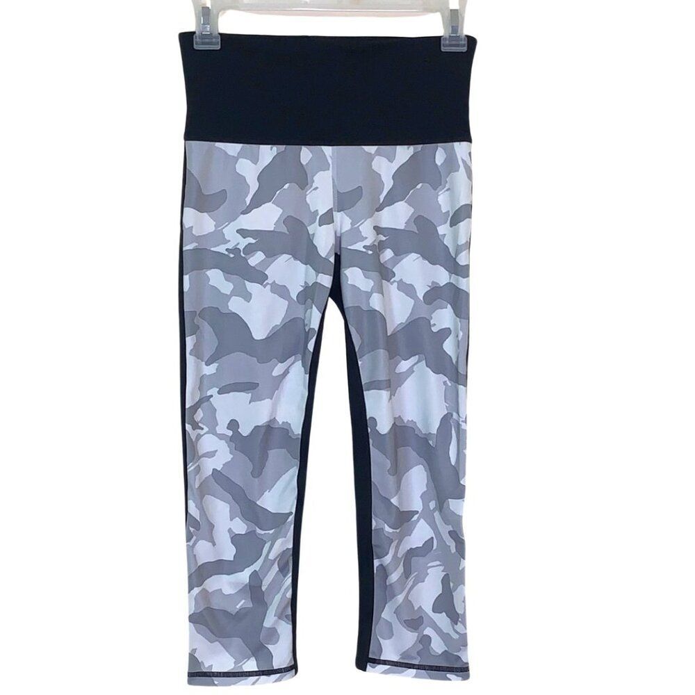 Gap Fit Grey Camo Print 7/8 length High Rise Yoga Leggings Size XS